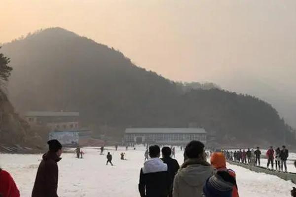 长春莲花山世茂滑雪场门票及交通指南1