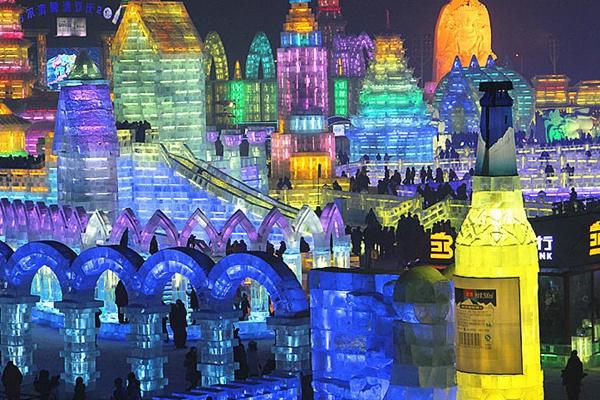 黑龙江冬季五大冰雪旅游景区推荐1