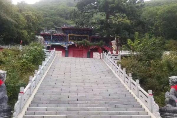 本溪铁刹山具体位置在哪里1