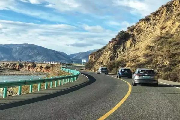 西藏自驾游最佳路线推荐20222