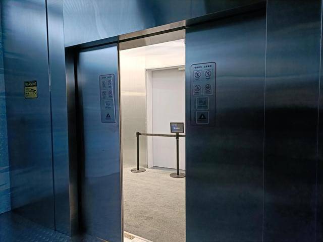 广州最近来了个展览,两个人140,感觉智商受到了欺骗7