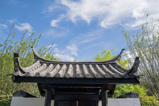 直面玉龙雪山的度假酒店,来丽江一定要住一次1