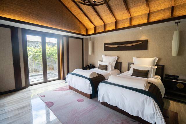 直面玉龙雪山的度假酒店,来丽江一定要住一次14