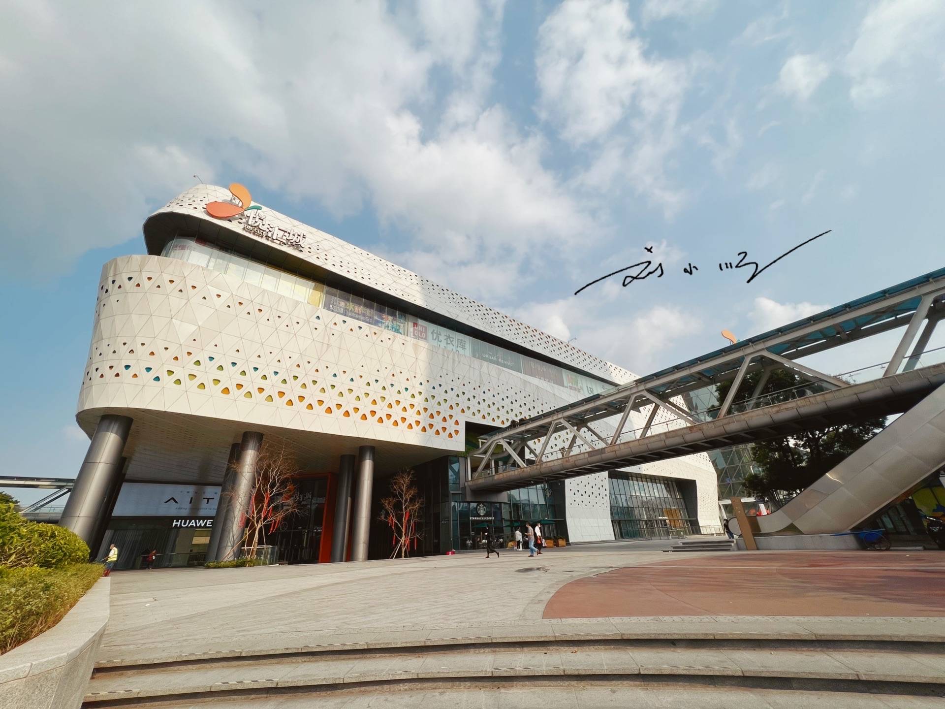 广州“第二大商场”，就在荔湾区，虽然开业没多久，人气却很旺2