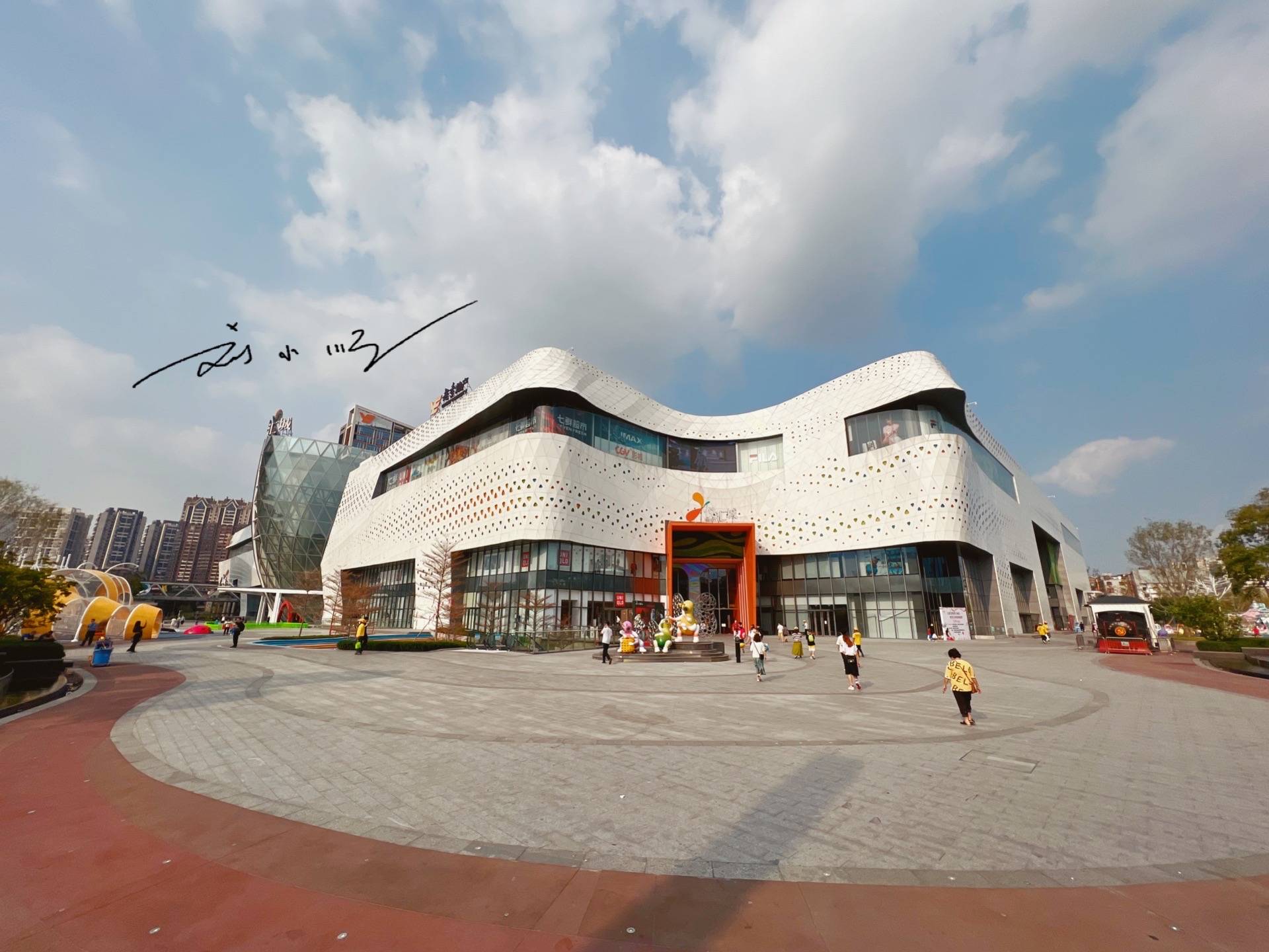 广州“第二大商场”，就在荔湾区，虽然开业没多久，人气却很旺5