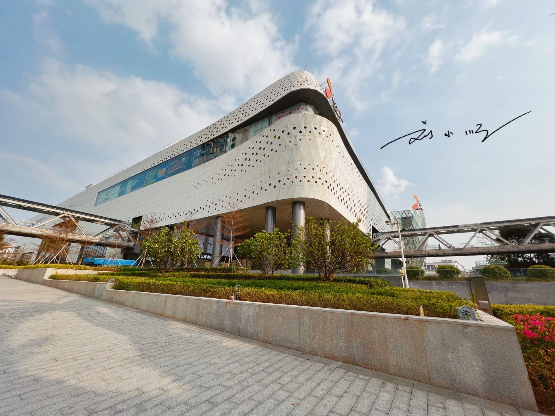 广州“第二大商场”，就在荔湾区，虽然开业没多久，人气却很旺9