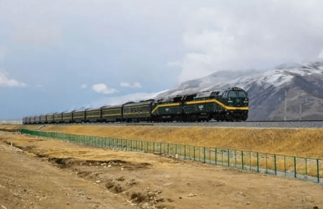 明明高铁技术一流，青藏铁路用的火车头为啥还进口？背后全是智慧4