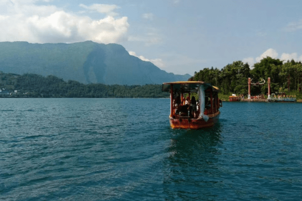 四川比较小众的景点，景色不输泸沽湖，多年来不要门票却鲜为人知4