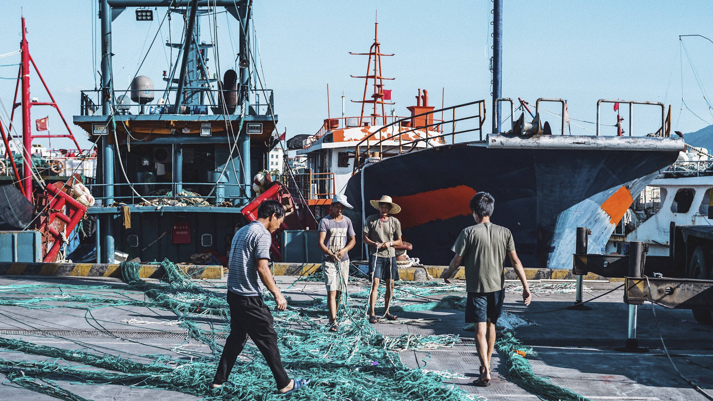 三亚崖州中心渔港,我国最南端规模最大渔港,海鲜种类超多超便宜11