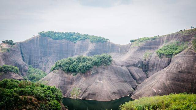 中国最奇特最像外星球的地貌就在湖南这个地方,火爆多年还未收费7