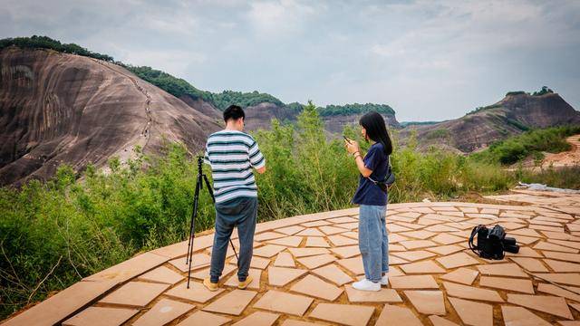 中国最奇特最像外星球的地貌就在湖南这个地方,火爆多年还未收费12