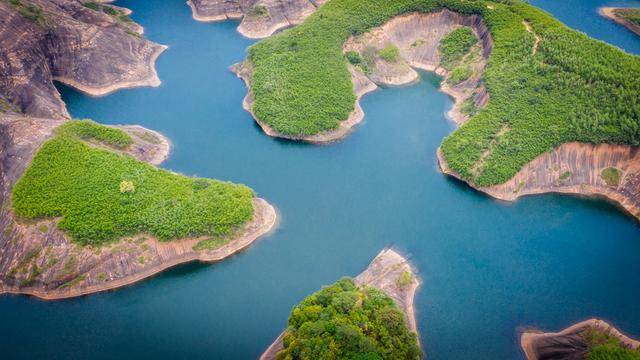 中国最奇特最像外星球的地貌就在湖南这个地方,火爆多年还未收费17