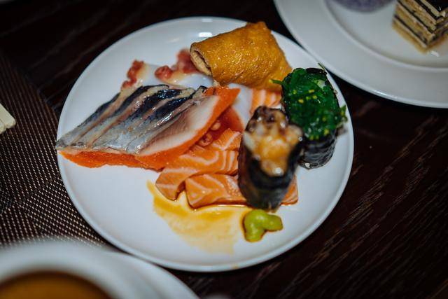 广州汇华希尔顿逸林酒店，想要享受美食来这里绝对没错11