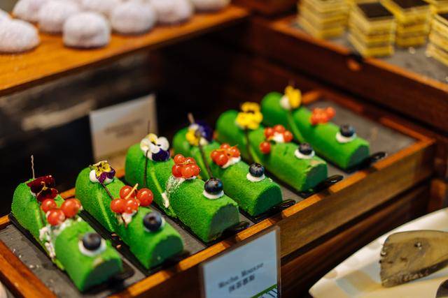 广州汇华希尔顿逸林酒店，想要享受美食来这里绝对没错16