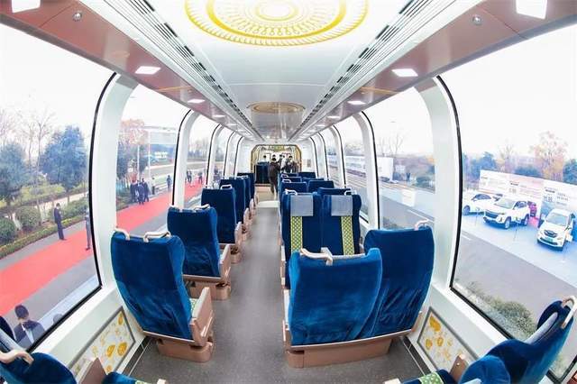 全球首列全景观光旅游列车来了!将在丽江投用,全程美景看个够2