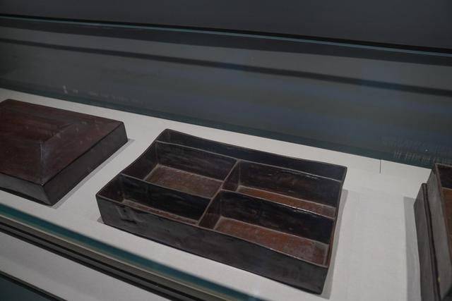 T型帛画承载永生愿望，马王堆的这块布究竟有多神奇，一起来看看1