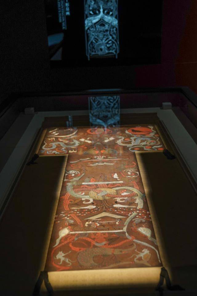 T型帛画承载永生愿望，马王堆的这块布究竟有多神奇，一起来看看4