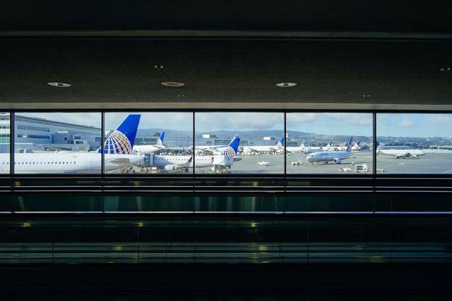 飞机真的安全吗？放心好了，比汽车安全3