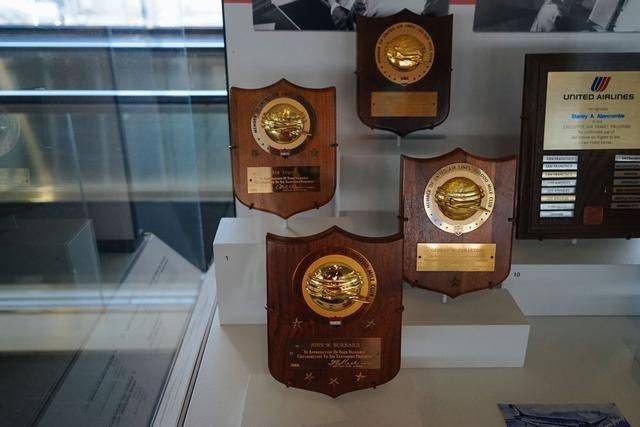 飞机真的安全吗？放心好了，比汽车安全4