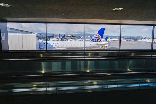 飞机真的安全吗？放心好了，比汽车安全6