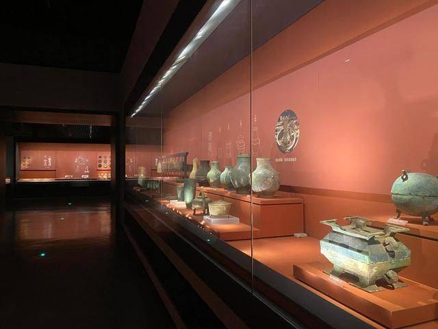 “钟鸣鼎食”是啥样的,今天我们来博物馆看看贵族的餐饮有多浮夸5