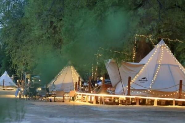 甘肃临夏露营地点推荐 最好的地方是哪里1