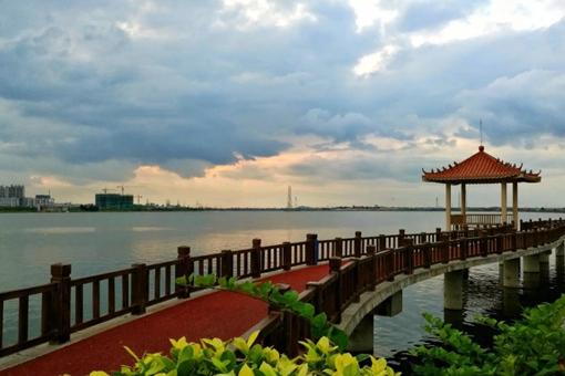 坡头区有哪些好玩的景区景点?这份自驾游攻略看完都知道了2