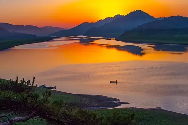 8月、9月去哪旅游最合适 国内旅游景点推荐30