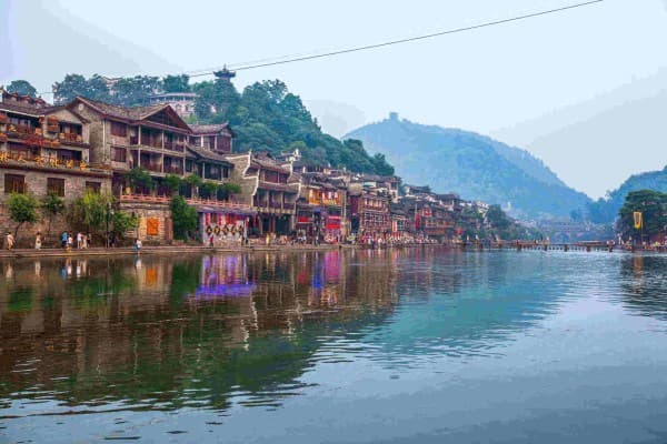 这个五一去凤凰古城走一走,发现不一样的古镇6