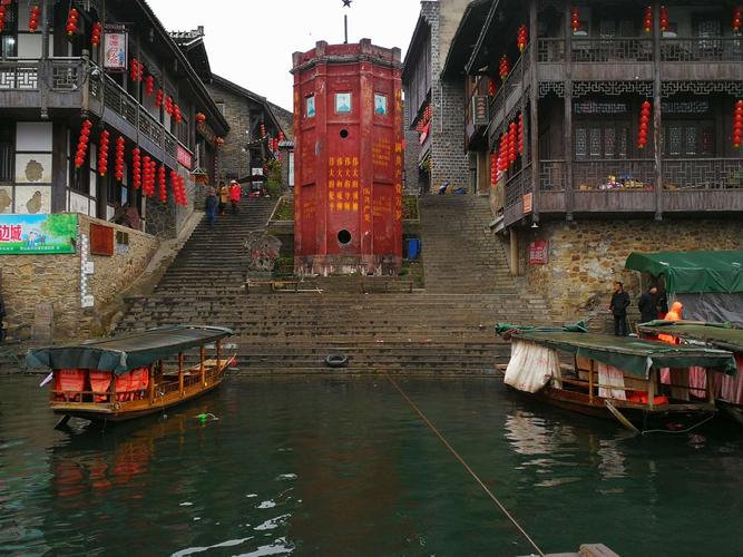 凤凰古妖潭峡谷之旅1