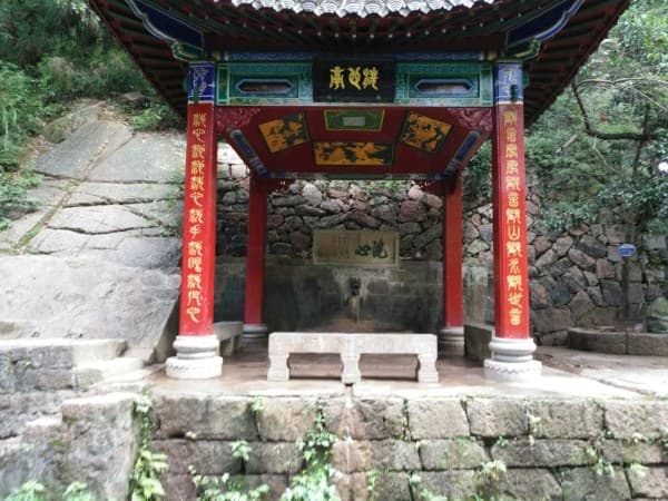 石门天凿不二门国家森林公园2