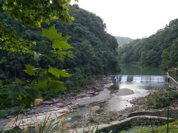 石门天凿不二门国家森林公园9