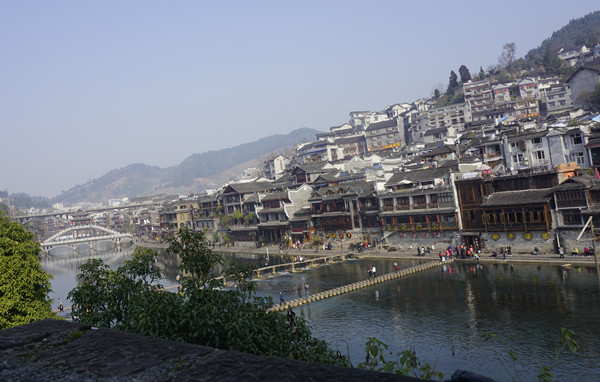 山水天下凤凰古城1