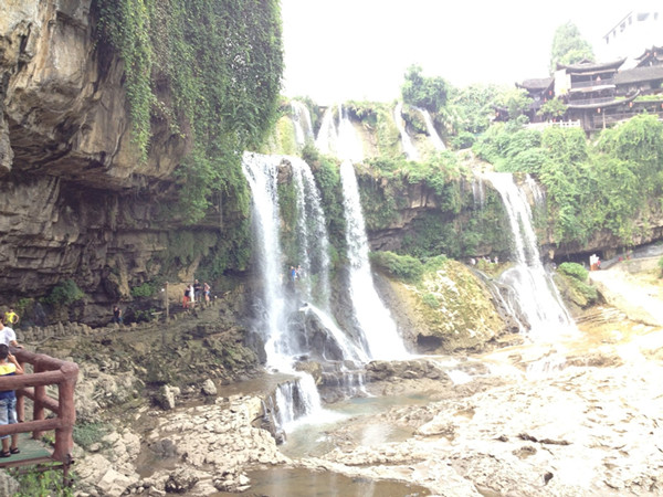 什么季节到湘西自驾游最好2
