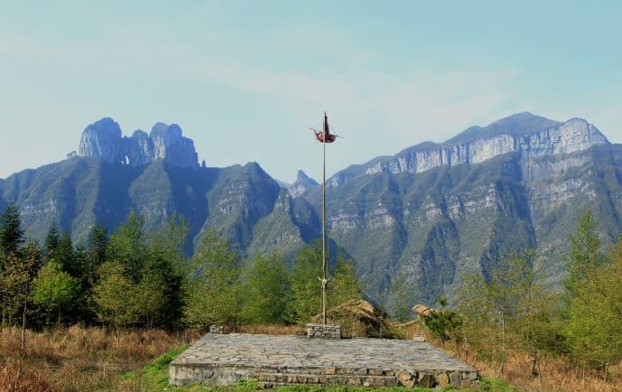 探寻传说中的圣山美景保靖吕洞山2