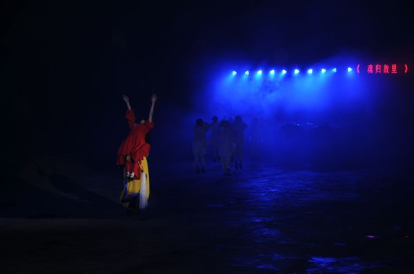 凤凰古城晚上有哪里好玩?带你玩转古城5