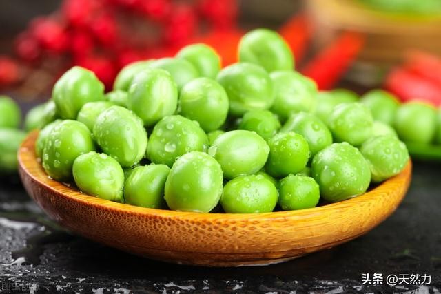 菠萝饭最简单的做法（教你菠萝饭的烹饪方法）8