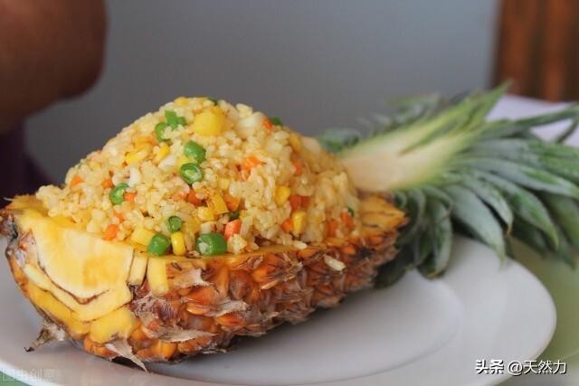 菠萝饭最简单的做法（教你菠萝饭的烹饪方法）18