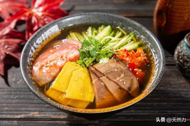 东北冷面的汤是如何做出来的？东北冷面的做法步骤14
