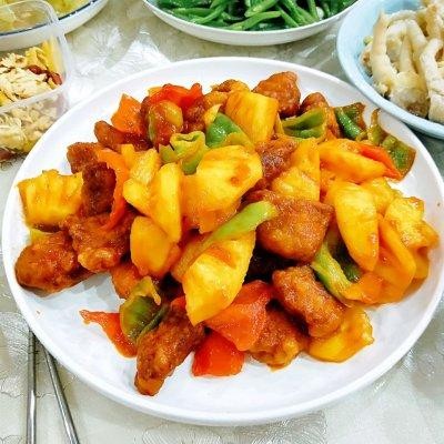 菠萝咕咾肉的家常做法（咕咾肉简单做法步骤）16