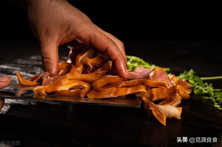 东北菜有什么特点（东北菜的硬伤和软肋分析）12