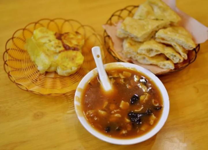 西安十大地道的西安美食排行榜(最具人气的五大美食街)13