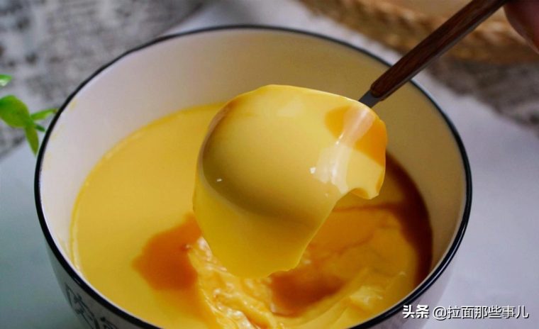 简单蒸鸡蛋羹的做法诀窍(教你蒸鸡蛋羹的2个技巧)4