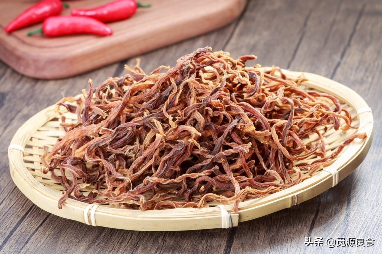 干菜是什么菜做成的（5种蔬菜晒成菜干炖肉吃特香）8